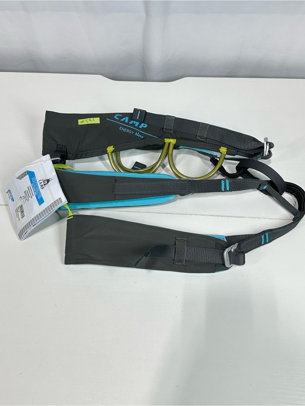 #586 C.A.M.P. Energy Nova Harnesses Sz M 2872-M Climbing/Rappel Harness
